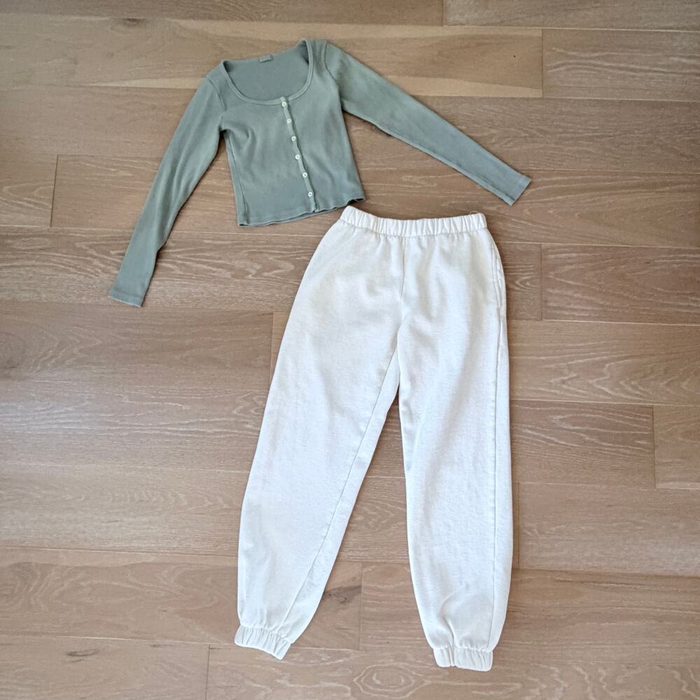Brandy Melville John Galt 2 pc Long Sleeve Zelly Top & Sweatpants OS